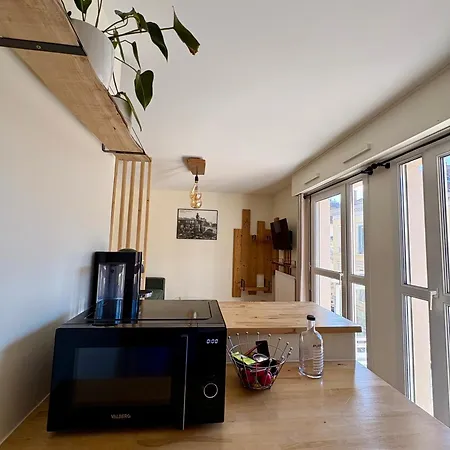 Apartment Cosy Avec Balcon Au Coeur D'aix Les Bains *